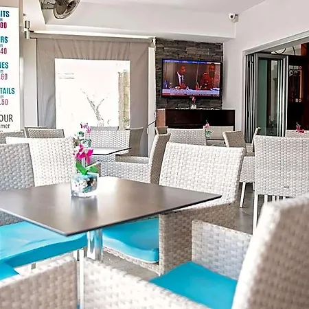 皮尔莫斯酒店 Paphos