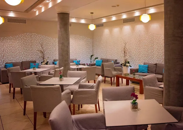 Hotell Pyramos Paphos