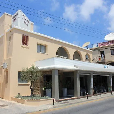 Hotel Pyramos